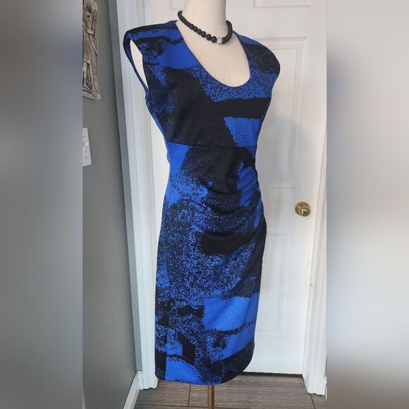 LeโChateau Dress - Sz Small - Picture 2 of 8